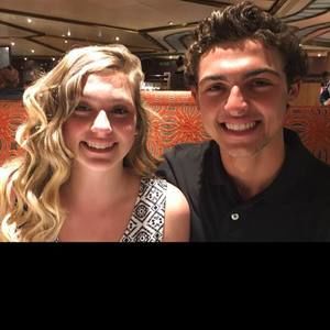 Meet your Posher, Lisa